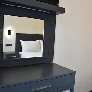https://shishly-palace-hotel.istanbul-turkeyhotels.com